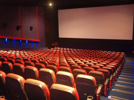 پرفروشترین فیلمها و سینماهای کشور در بهمن ماه اعلام شد