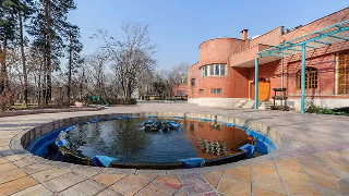 فرهنگسرای اشراق تهران