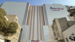 لوتوس مال