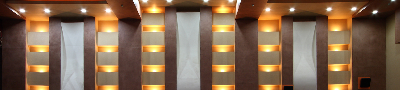 شاهین طلایی شاهین شهر