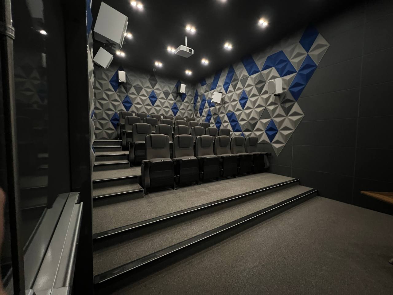 پروین اعتصامی اراک