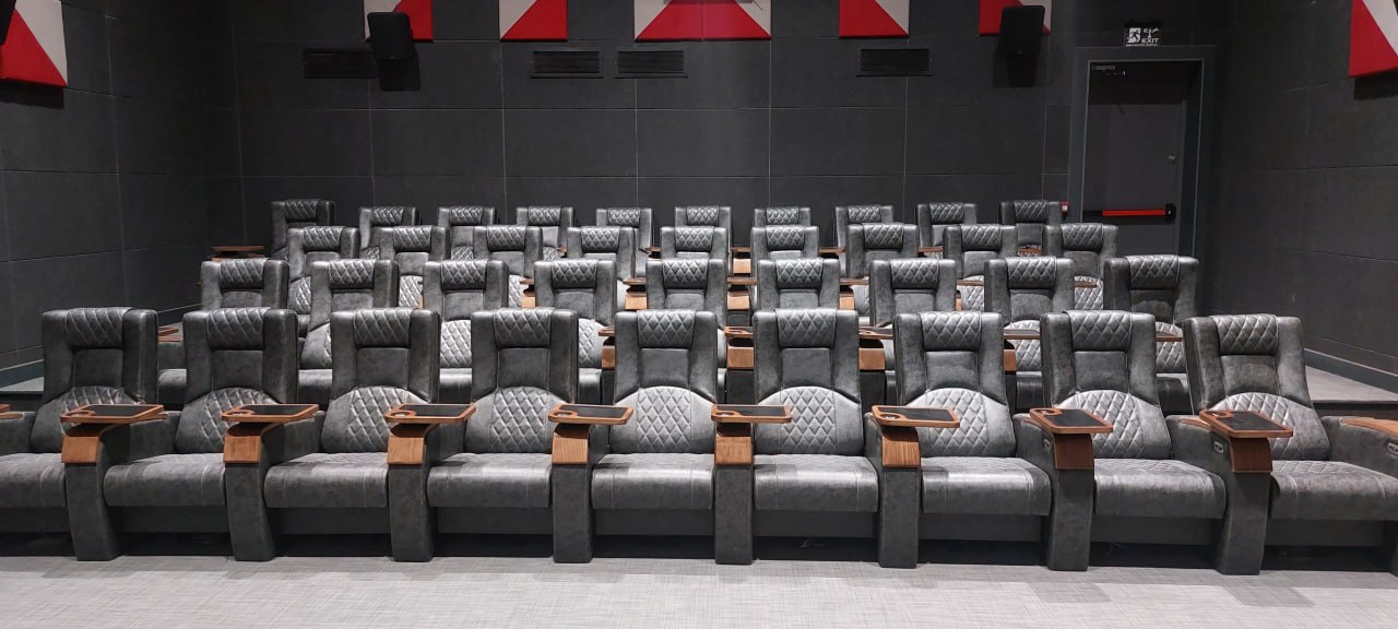 یوز ایرانی صدرنشین جدید گیشه سینماها شد